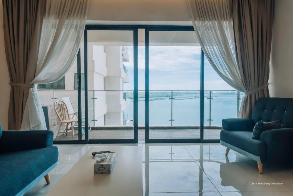 New! Super Seaview 6pax Lovell Danga Bay 3br Pangsapuri *